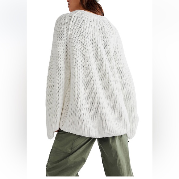 NWT Free People Take Me Home Sweater in Ivory Size Large Retail $148 - Picture 3 of 7